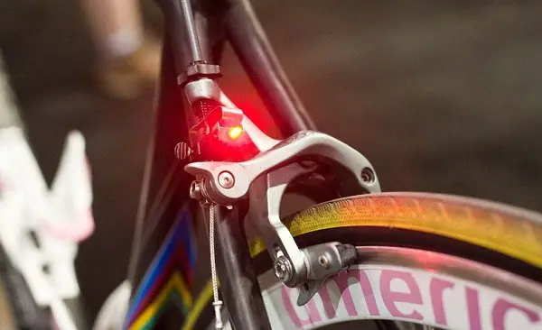 Čo je brzdové svetlo na bicykli