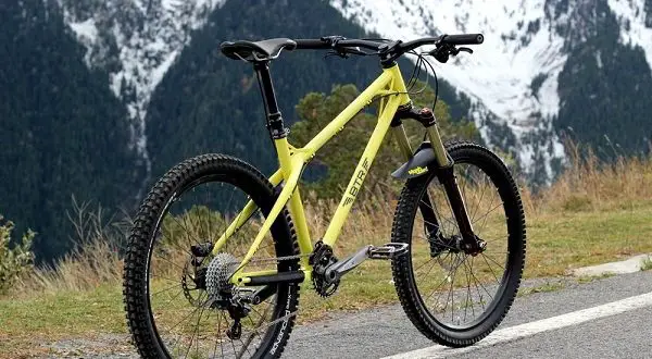 Dvojpod alebo hardtail - čo si vybrať, rozdiely