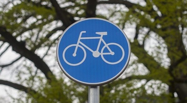 Značka cyklistického pruhu - ako vyzerá, pravidlá