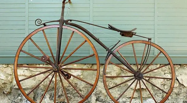 História bicykla - kto ho vynašiel a v ktorom roku, náčrt prvého bicykla