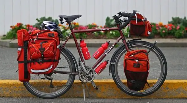 Turistický bicykel: požiadavky, ako si vybrať